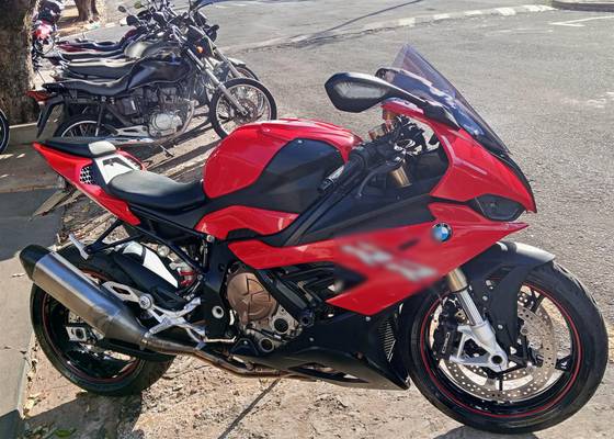 BMW S 1000 RR BMW S 1000 RR